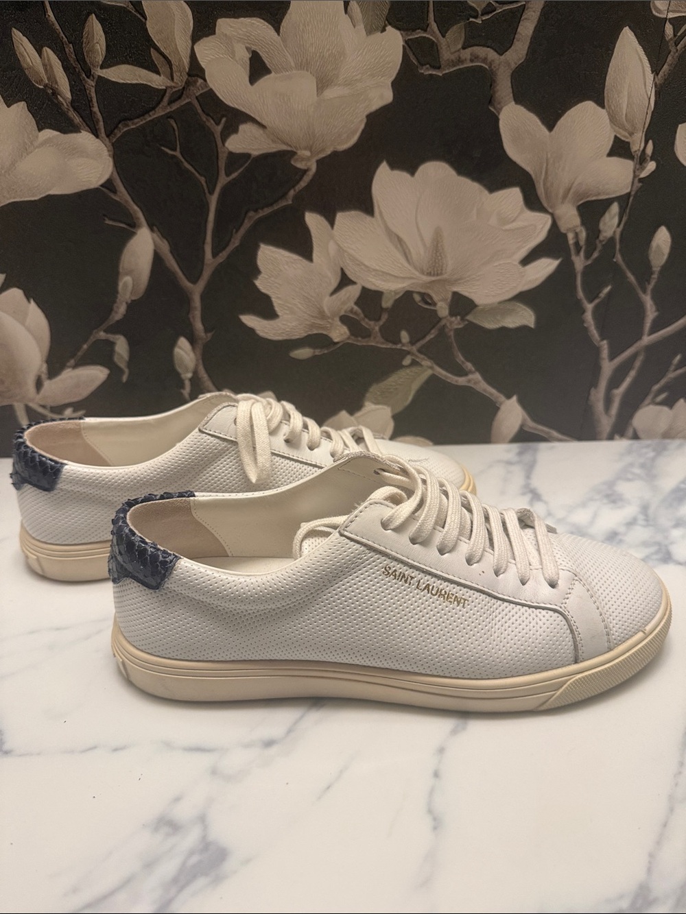 Saint Laurent